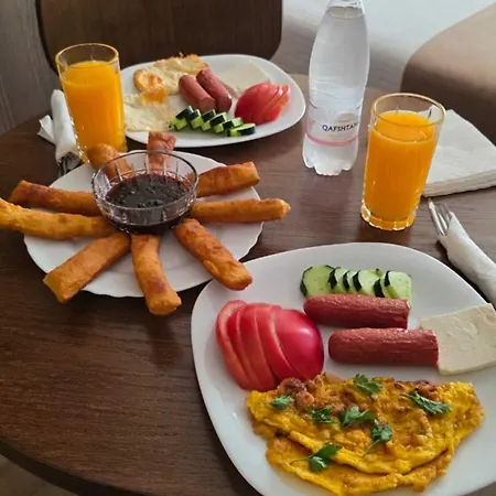 Πανσιόν Sd Guest 3*